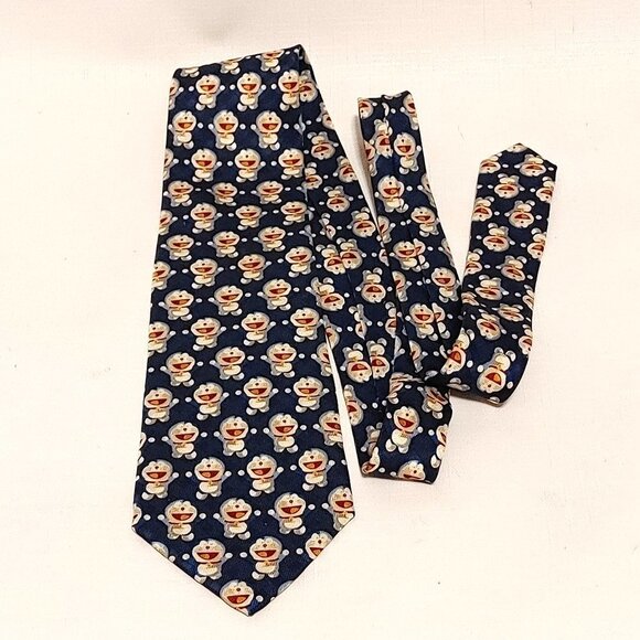 HTF DORAEMON Robot Cat Tie Adorable SILK - Picture 1 of 5